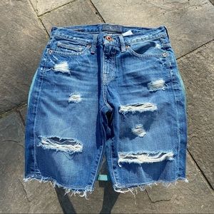 Lucky Brand DYLAN DISTRESED BOYFRIEND DENIM SHORTS
